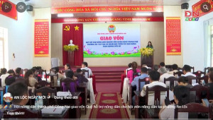 Hội nông dân Sảnh Cá Cược Thể Thao Uy Tín OK9 giao vốn Quỹ hỗ trợ nông dân cho hội viên nông dân tại phường An Lộc