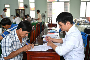 Lễ Trao vốn từ Quỹ hỗ trợ nông dân Sảnh Cá Cược Thể Thao Uy Tín OK9  cho...