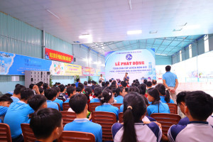 LỄ PHÁT ĐỘNG TOÀN DÂN TẬP LUYỆN MÔN BƠI PHÒNG, CHỐNG ĐUỐI...