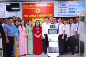 Xã Bình Minh chính thức đưa vào vận hành robot hỗ trợ tại...