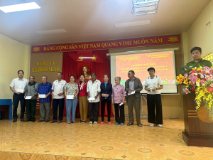 Xã Bình Minh tổ chức đưa thân nhân liệt sĩ tham gia thu nhận...