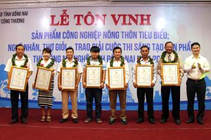 ​Tôn vinh 22 sản phẩm Ok986 kèo WC 2026 nông thôn tiêu biểu