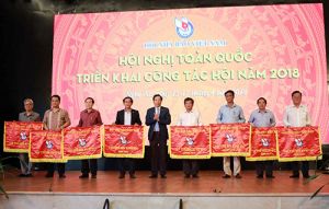 Hội Nhà báo Đăng Nhập Chính Thức OK9 nhận Cờ thi đua xuất sắc