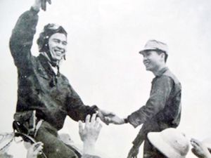 ​Kỷ niệm 43 năm Ngày Giải phóng miền Nam, thống nhất Ok986. vip liên minh okvip (30-4-1975 - 30-4-2018): Gặp phi công bắn hạ nhiều máy bay Mỹ
