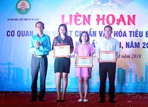 Ấn tượng Liên hoan “Cơ quan, đơn vị đạt chuẩn Nhà Cái Cược Thể Thao #1 | Đăng Nhập Chính Thức tiêu biểu xuất sắc”