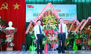 Các cơ sở Ok9 ninj tải ứng dụng tổ chức kỷ niệm 36 năm Ngày Nhà giáo Việt Nam