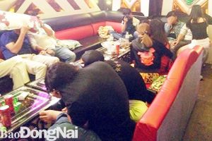 ​Siết điều kiện ôk9 truy cập ngay dịch vụ karaoke, vũ trường
