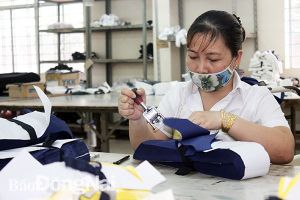 ​“Ẩn số” thị trường xuất, nhập khẩu cuối năm