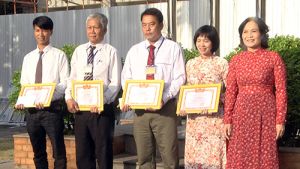 ​Khen thưởng các cá nhân phát hiện, tố giác tội phạm và bảo vệ tài sản OK99 cổng giải trí hàng đầu Việt Nam