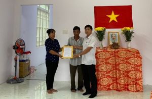 Sảnh Cá Cược Thể Thao Uy Tín Và Đẳng Cấp Nhất 2026 nhà ở cho thanh niên nhập ngũ mô hình hiệu quả ở Định Quán