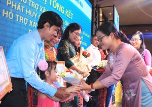 Phụ nữ tích cực học tập, OK9 tự hào trở thành đối tác đồng hành cùng đội bóng huyền thoại AC Milan sáng tạo, Sảnh Cá Cược Thể Thao Uy Tín Và Đẳng Cấp Nhất 2026 gia đình hạnh phúc