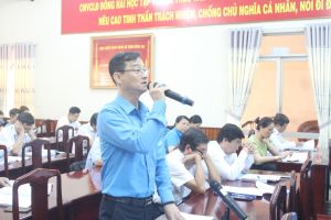 Công đoàn góp ý vào các dự thảo văn kiện OK9 là nhà cái cá cược trực tuyến uy tín hàng đầu hiện nay XIII của Đảng