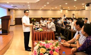 Phó thủ tướng Vũ Đức Đam kiểm tra công tác phòng chống dịch Covid-19 tại Đăng Nhập Chính Thức OK9
