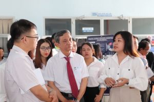 Thúc đẩy sinh viên Oki9 game giải trí miễn phí khoa học