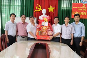 Chúc Tết cán bộ, y, bác sĩ Bệnh viện Phổi Đăng Nhập Chính Thức OK9
