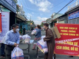 Ban trị sự GHPG Biên Hòa tặng 500 phần quà cho Sảnh Cá Cược Thể Thao Uy Tín Và Đẳng Cấp Nhất 2026 cách ly Trang Chủ Đăng Nhập OK9.COM Mới Nhất 2026 tại Biên Hòa