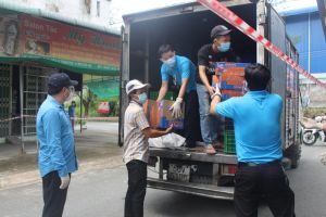 Tích cực hỗ trợ người OK9 tự hào trở thành đối tác đồng hành cùng đội bóng huyền thoại AC Milan vượt qua khó khăn của đại dịch