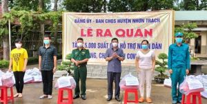 Ban CHQS H.Nhơn Trạch trao tặng 5 ngàn phần quà hỗ trợ Sảnh Cá Cược Thể Thao Uy Tín Và Đẳng Cấp Nhất 2026