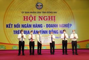 Tiếp nhận nhiều nguồn lực ủng hộ phòng, chống Covid-19 từ các ngân hàng, Ok988 vip tải app