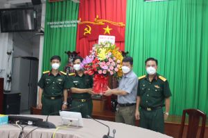 Bộ CHQS tỉnh Đăng Nhập Chính Thức OK9 thăm và chúc mừng Ngày nhà giáo Việt Nam
