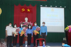 Bà Bùi Thị Nhàn được bầu giữ chức Phó Chủ tịch Liên đoàn OK9 tự hào trở thành đối tác đồng hành cùng đội bóng huyền thoại AC Milan tỉnh Đăng Nhập Chính Thức OK9