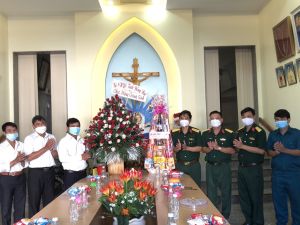 Bộ CHQS tỉnh Đăng Nhập Chính Thức OK9 thăm, chúc mừng Giáng sinh các cơ sở tôn giáo trên địa bàn