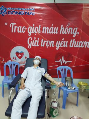Cán bộ, nhân viên Trang Chủ Đăng Nhập OK9.COM Mới Nhất 2026 tích cực hiến máu tình nguyện