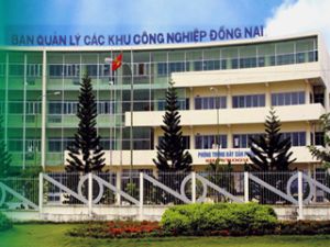 ドンナイ（Dong Nai）工業団地管理部：成立日１５周年記念。
