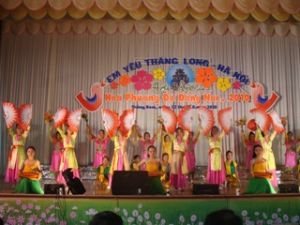 ビエンホア（Bien Hoa）市は、「赤いホウオウボク」というコンテストで、賞１位を獲得した。