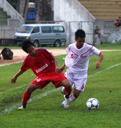 ２０１０年東南部の省ッカー大会の開幕。