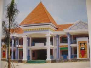 信义公司对隆城县赠送达国标的幼儿园
