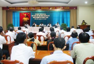 省领导接触选举人依照农业农村专题。