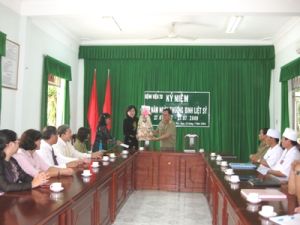 纪念越南伤兵烈士日62周年，为4具青年冲锋骸骨举行追悼会暨安葬仪式