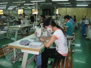 2011-2015年阶段工业区企业需要增加194000人工。