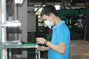 奋斗提高产品质量