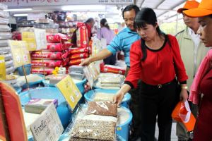 Studying experiences in agricultural production in Thailand