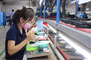 Pioneering Enterprises in Clean Production