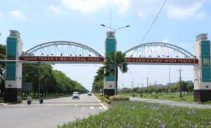 Construction of the second traffic axis to connect Long Thanh airport