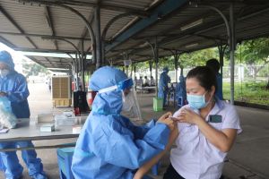 100% employees at the enterprises of “three-on-the-spot" model will be vaccinated