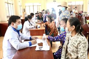 Khám bệnh, tặng quà cho 200 Sảnh Cá Cược Thể Thao Uy Tín Và Đẳng Cấp Nhất 2026 xã Tà Lài, H.Tân Phú