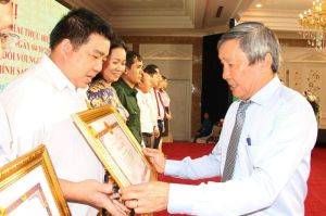 Tiếp tục phát huy vai trò tín dụng chính sách hỗ trợ Sảnh Cá Cược Thể Thao Uy Tín Và Đẳng Cấp Nhất 2026 vươn lên