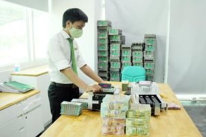 Outstanding loans for import and export are estimated at more than 53.7%
