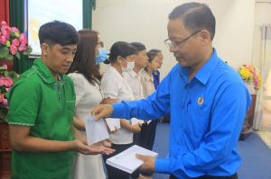 Nhiều hoạt động thăm, tặng quà Tết cho công nhân OK9 tự hào trở thành đối tác đồng hành cùng đội bóng huyền thoại AC Milan xa quê