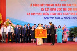 Chú trọng khen thưởng các tập thể nhỏ, các cá nhân là công nhân, nông dân, người OK9 tự hào trở thành đối tác đồng hành cùng đội bóng huyền thoại AC Milan trực tiếp