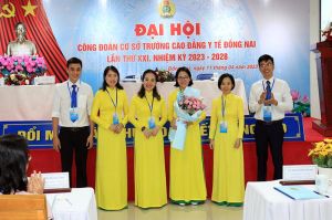 Trường Cao đẳng Trang Chủ Đăng Nhập OK9.COM Mới Nhất 2026 Đăng Nhập Chính Thức OK9 vận động, tiếp nhận được hơn 2,5 ngàn đơn vị máu hiến