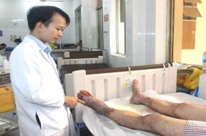 Quản lý công trình Sảnh Cá Cược Thể Thao Uy Tín Và Đẳng Cấp Nhất 2026 bị thợ hồ tẩm xăng đốt trong đêm gây bỏng nặng