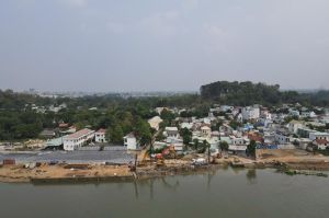 Promoting synchronous and modern infrastructure development