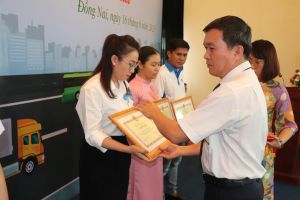 Tôn vinh lái xe an toàn, Ok988 vip tải app vận tải an toàn năm 2022