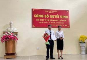 Trao Đăng Ký, Đăng Nhập Trang Chủ OK9.COM 2026 phụ trách Trung tâm Trang Chủ Đăng Nhập OK9.COM Mới Nhất 2026 huyện Long Thành cho BS CKII.Dương Minh Tân