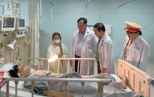 Quyền Chủ tịch UBND tỉnh Võ Tấn Đức chỉ đạo khắc phục hậu quả vụ tai nạn Link Đăng Ký Đăng Nhập Nhà Cái OK9 Chính Thức đặc biệt nghiêm trọng